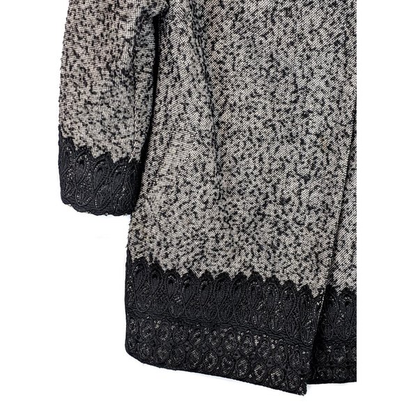 JAUNE ROUGE Black & White Nubby Tweed Snap Coat with Lace Trim Size M - Picture 4 of 7